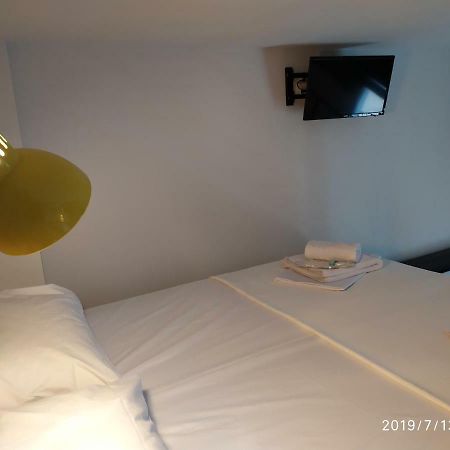 Thess Rooms Georgiou Katechaki 13 Thessaloniki Exterior photo